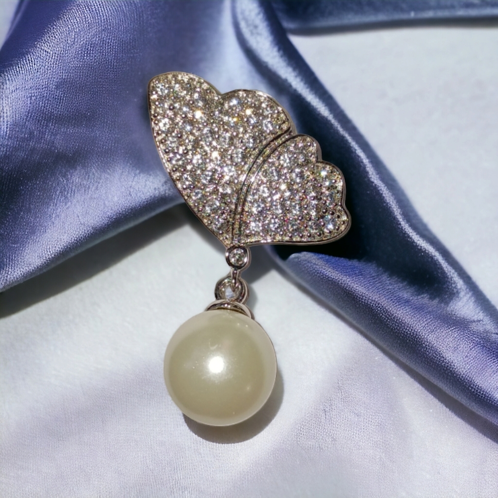 Sterling silver CZ Pave with Faux Pearl Pendant